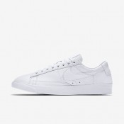 Nike ΓΥΝΑΙΚΕΙΑ ΠΑΠΟΥΤΣΙΑ LIFESTYLE blazer low λευκό/λευκό/λευκό_AA3961-104