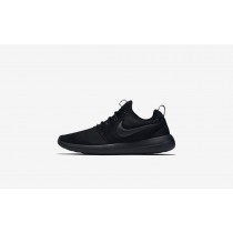 Ανδρικά αθλητικά παπούτσια Nike roshe two men μαύρο/μαύρο/μαύρο 844656-051