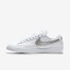 Nike ΓΥΝΑΙΚΕΙΑ ΠΑΠΟΥΤΣΙΑ LIFESTYLE blazer low λευκό/λευκό/metallic silver_AA3961-101