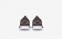 Ανδρικά αθλητικά παπούτσια Nike benassi slip men μαύρο/dark mushroom/λευκό/μαύρο 882410-542